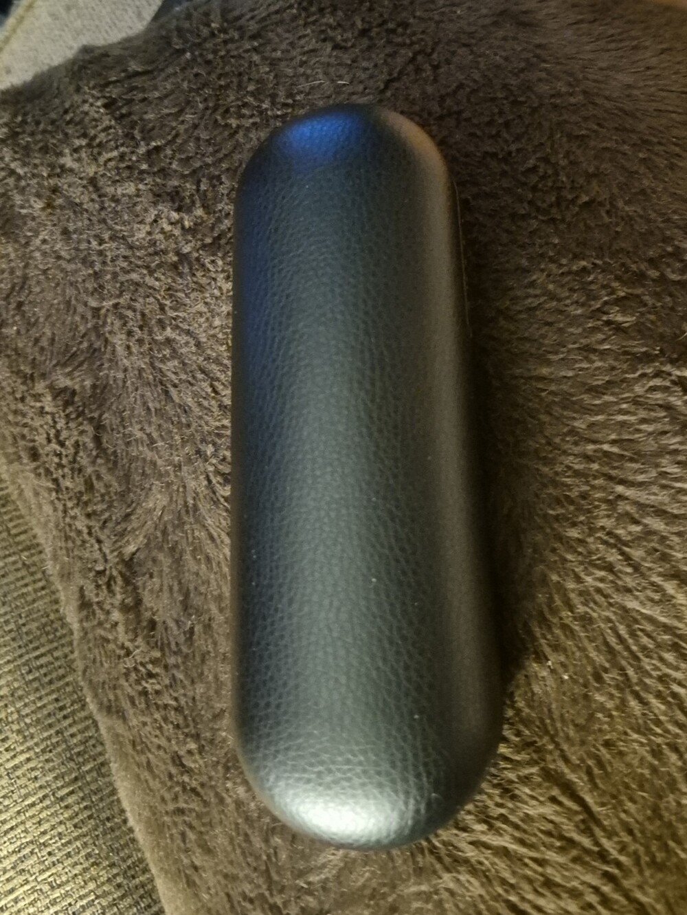 Authentic Black Oakley Hard Side Clamshell Eyeglasses / Sunglasses Case